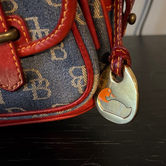 Dooney & Bourke Red and Blue Shoulder Bag - Picture 2 of 4